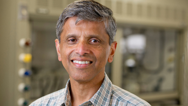 Prashant Kamat receives Henry H. Storch Award in Energy Chemistry