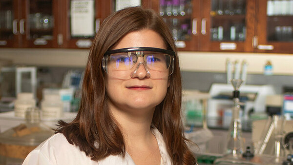 Grace Arntz-Johnson receives U.S. Department of Energy Office of Science Graduate Student Research Award